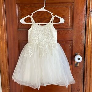 Azazie Austyn flower girl dress size 5